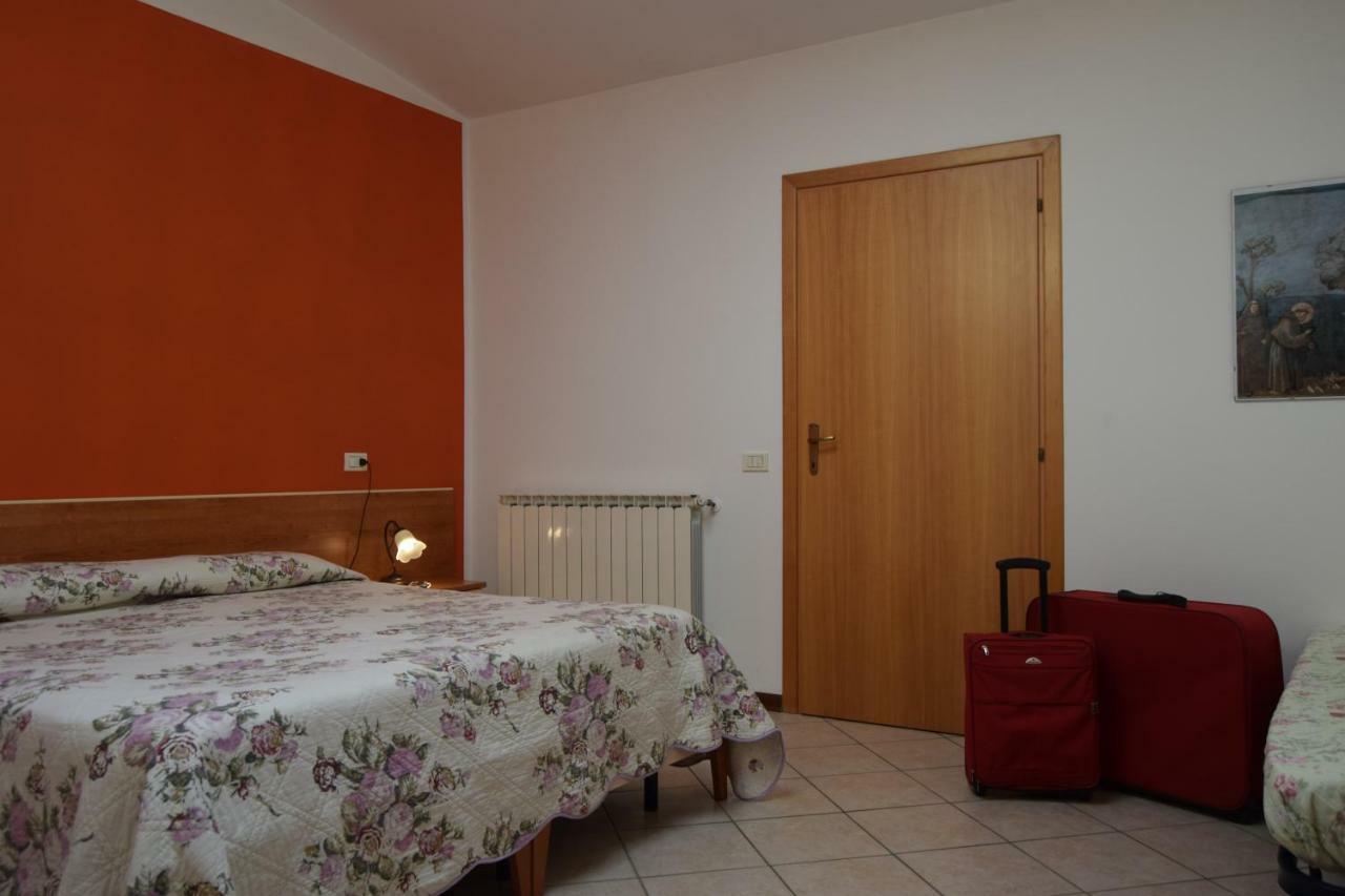 Apartmán Il Turrione "App. Santa Chiara" Assisi Exteriér fotografie